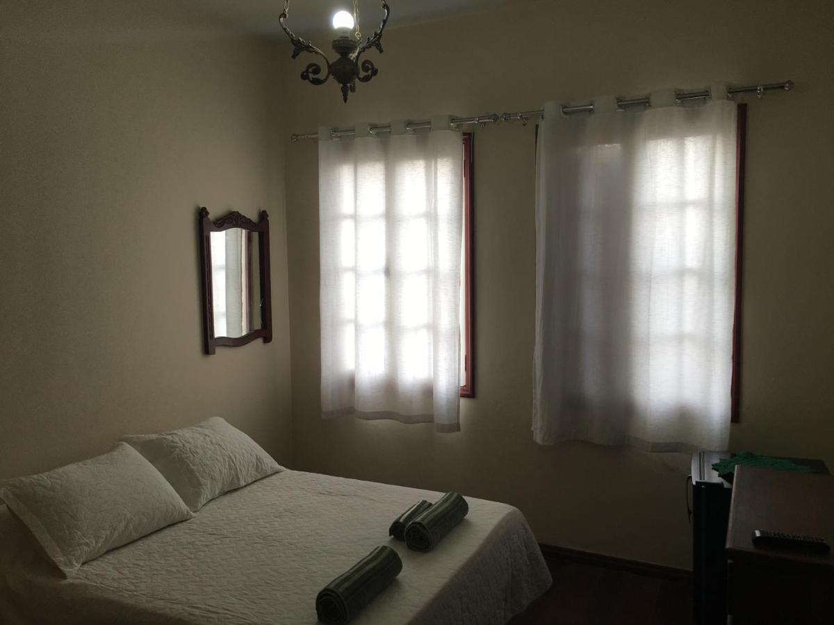Alojamento de Acomodação e Pequeno-almoço Casa Raiz Cama, Cafe E Prosa
